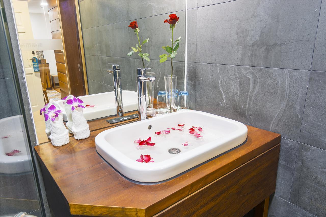 City Comfort Hotel Royal Palace Пном Пен Екстериор снимка