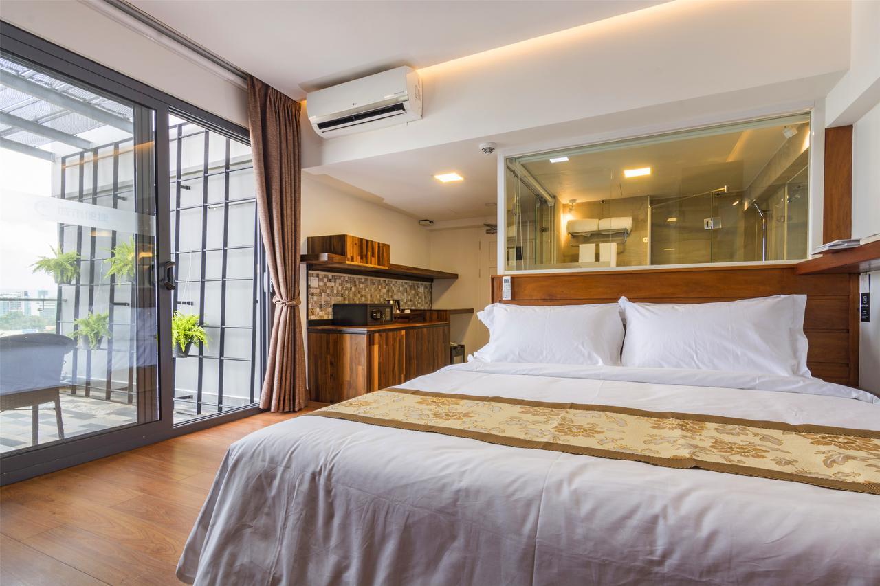 City Comfort Hotel Royal Palace Пном Пен Екстериор снимка
